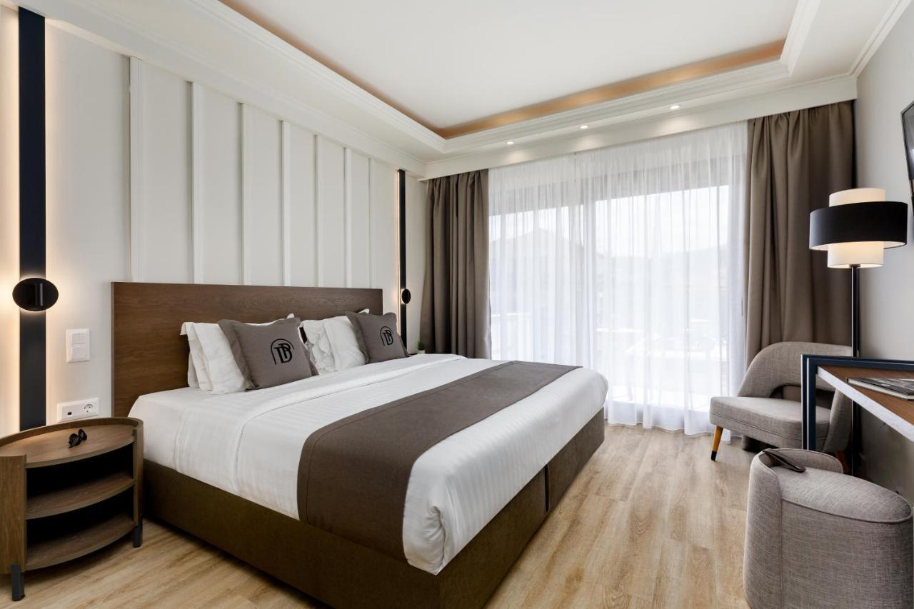 Diverso Platamon, Luxury Hotel & Suites מראה חיצוני תמונה